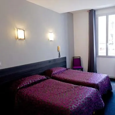 Saint Etienne 3* Lourdes