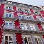 Saint Etienne Hotel 3*