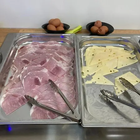 Saint Etienne 3* לורדה