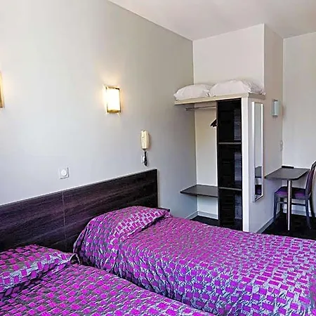 Hotel Saint Etienne 3*