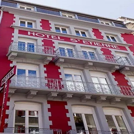 Saint Etienne מלון 3*