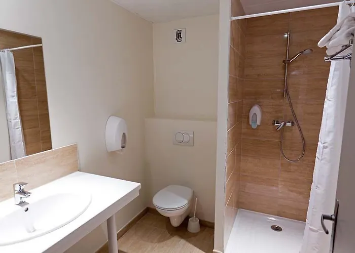 オテル サン テティエンヌ ホテル