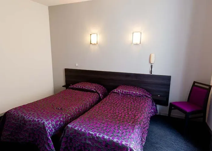 Saint Etienne Отель