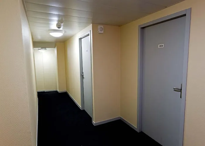 オテル サン テティエンヌ ルルド