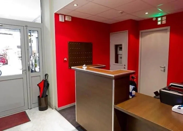 Saint Etienne Отель