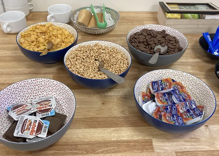 オテル サン テティエンヌ 3*