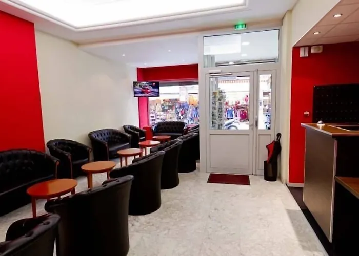 オテル サン テティエンヌ ホテル 3*