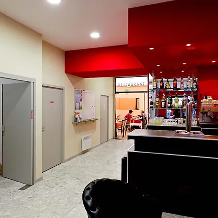 オテル サン テティエンヌ