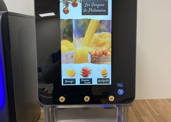 ホテル オテル サン テティエンヌ ルルド